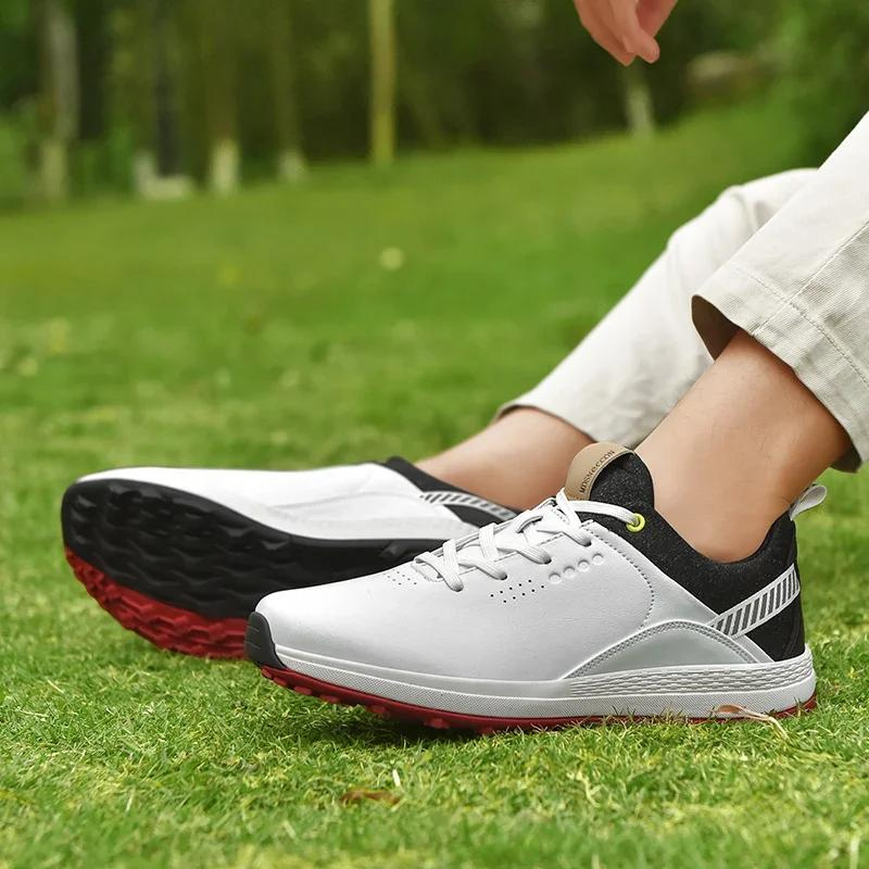 FairwayFlex Golf Shoes