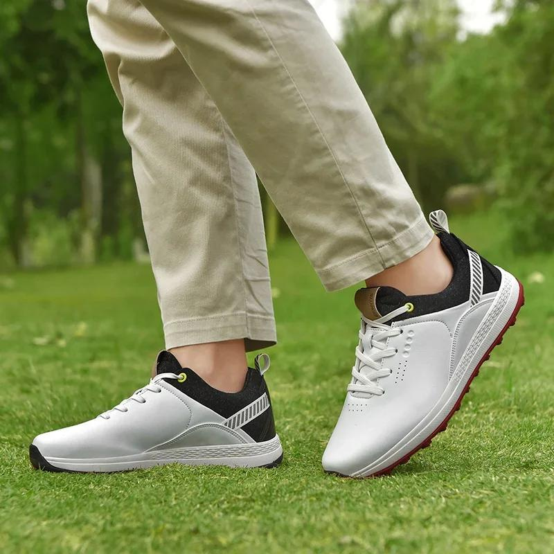 FairwayFlex Golf Shoes